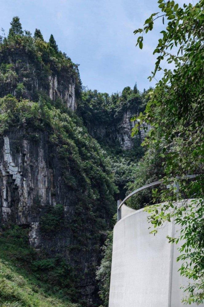 逃离沙漠小镇
